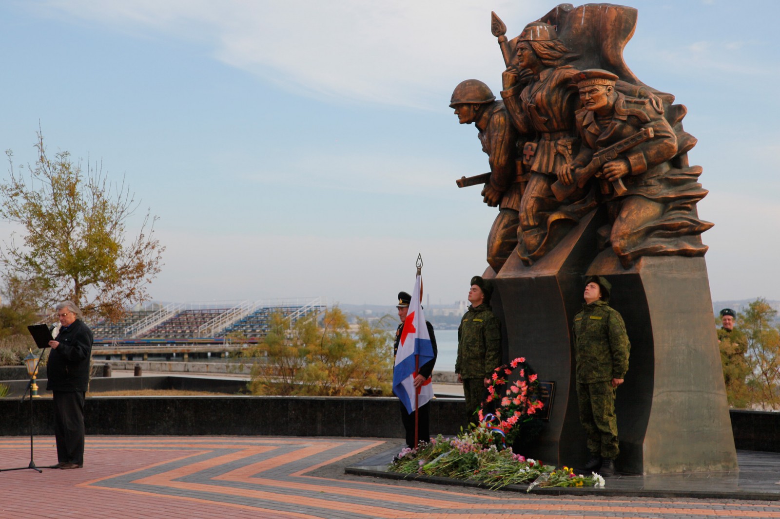 В Керчи почтили память героев Керченско-Эльтигенской десантной операции 2