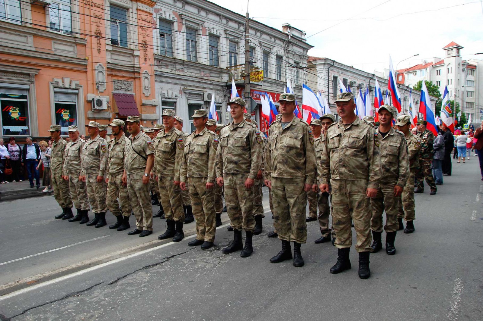 Народное ополчение Крыма Симферополь 2015 год. Народное ополчение город Ялта-. Ополчение Симферополь фото. 8 Й роты народного ополчения Крыма».