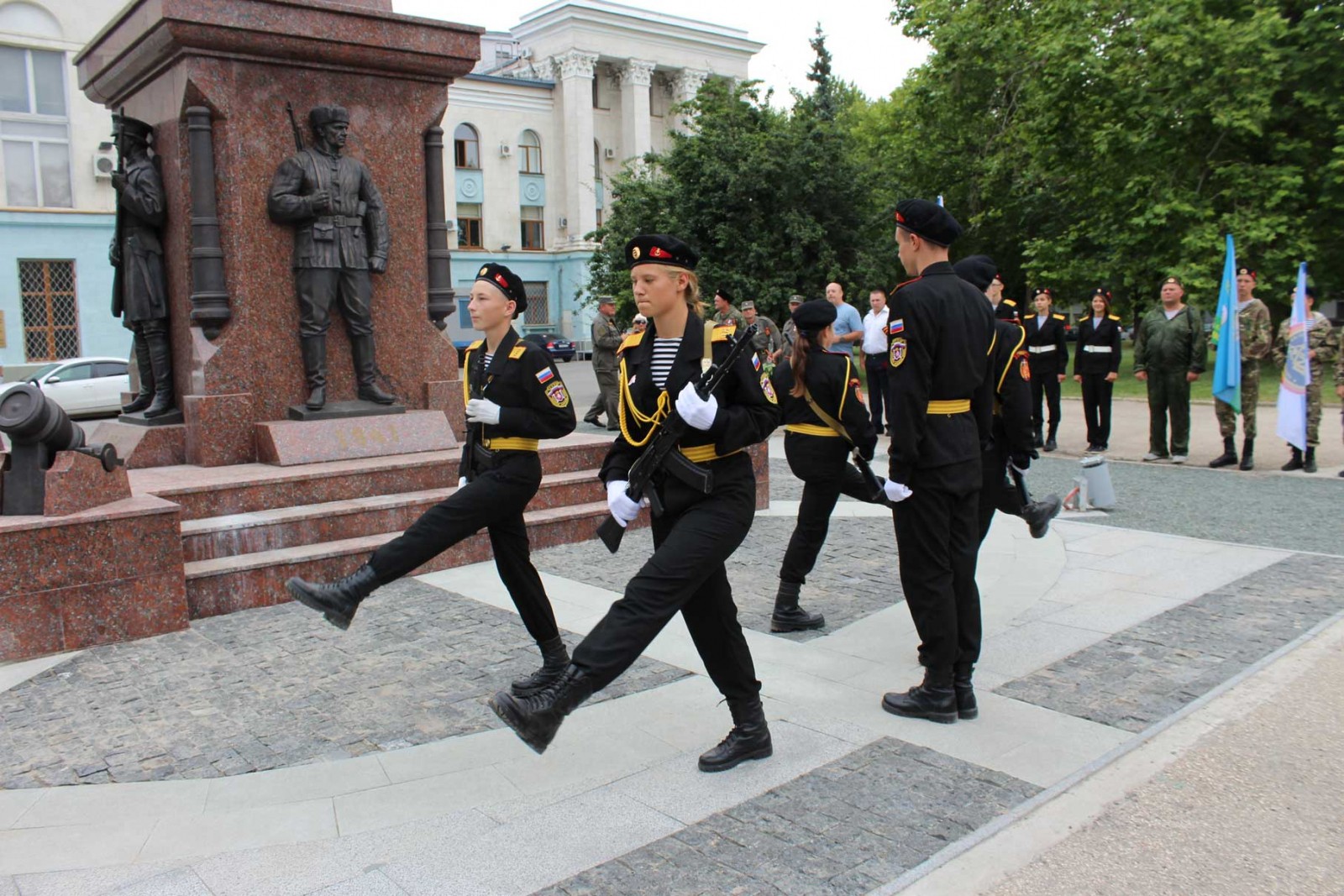 Народное ополчение ростов. Евпаторийская рота народное ополчение.